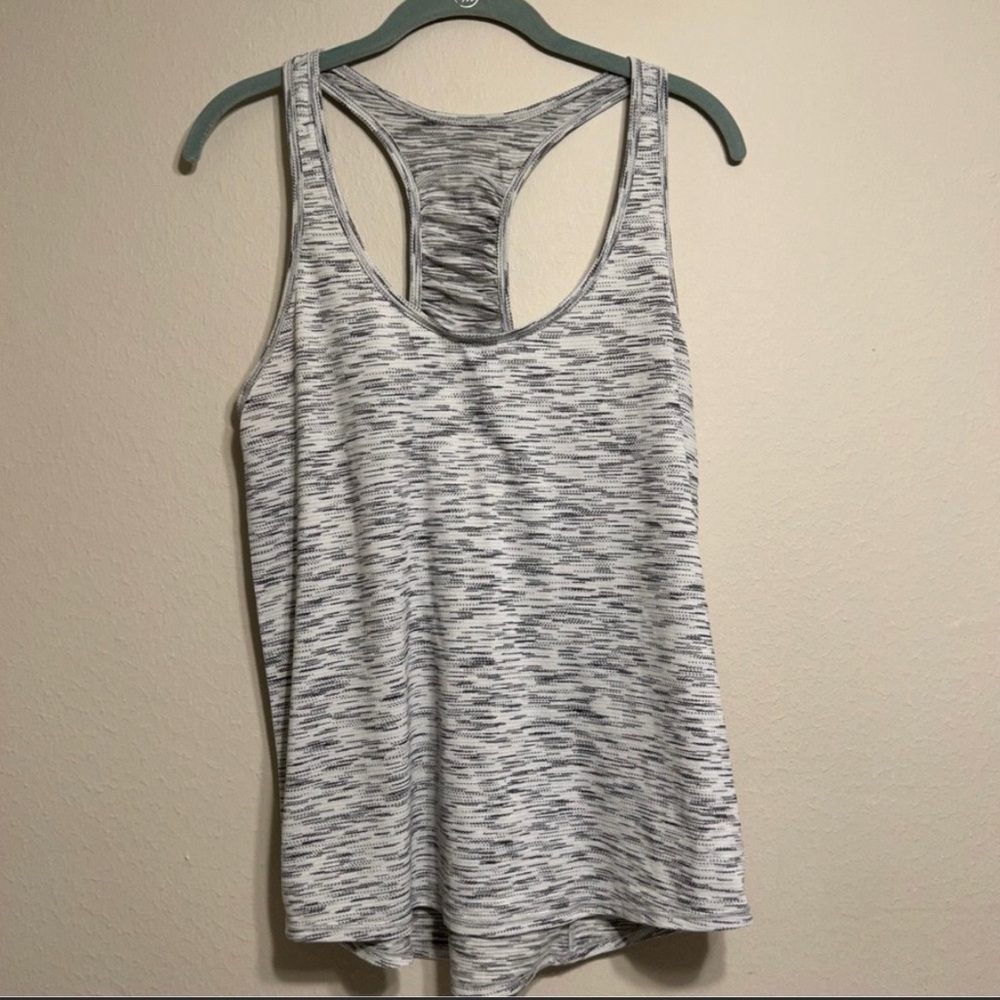 Lululemon Sport Tank, Tiger Space Dye white with black, Size 8